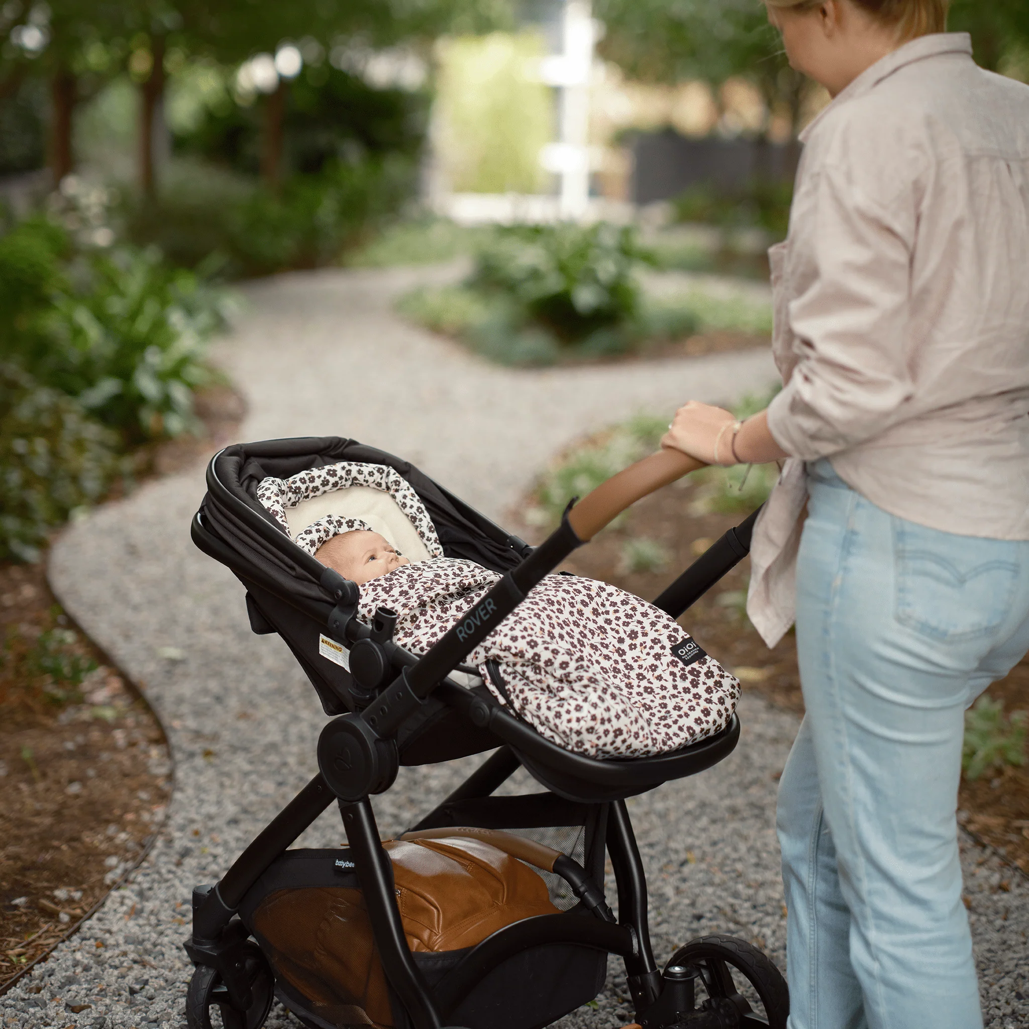 4-in-1 Convertible Footmuff – Ditsy Floral - Image 5