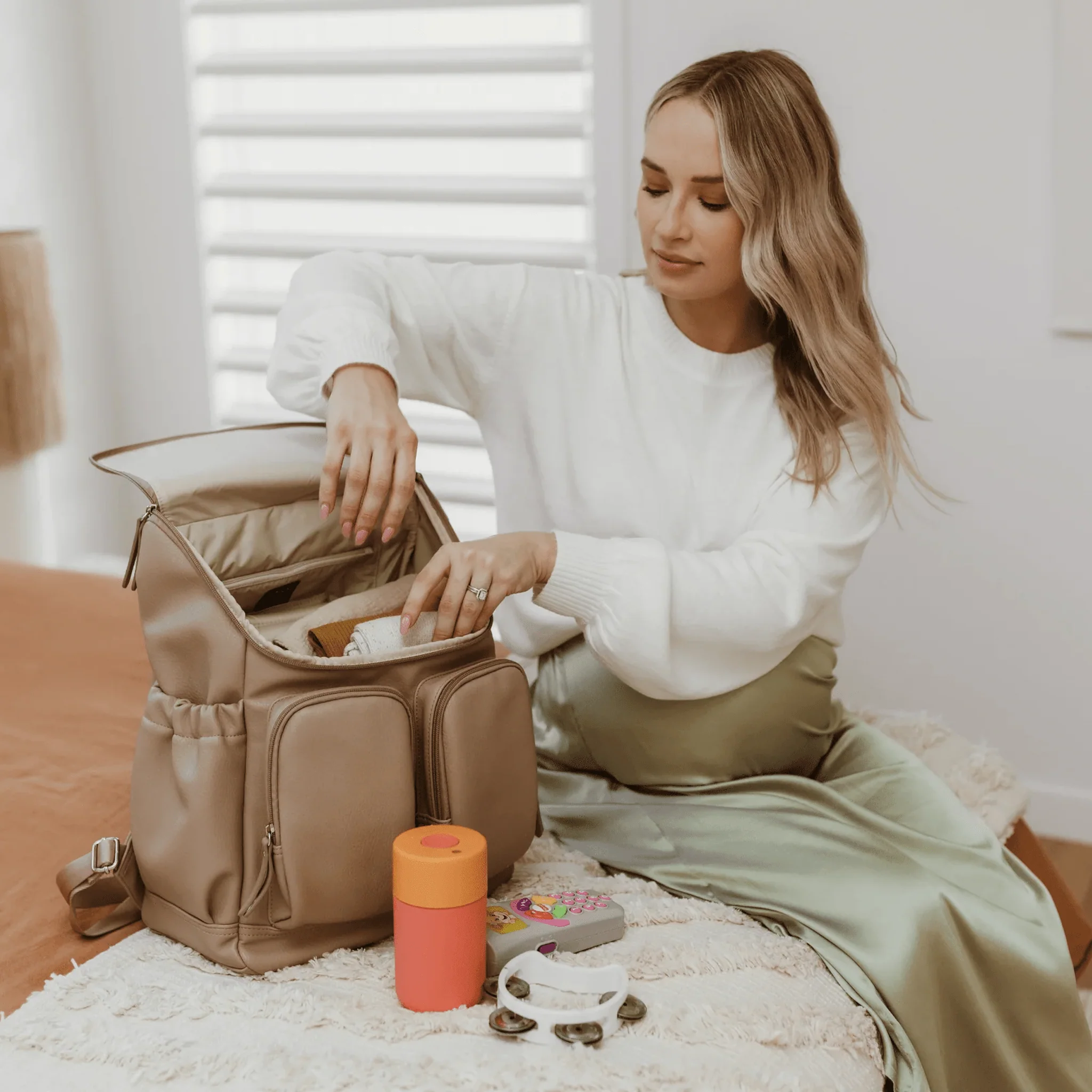 Signature Nappy Backpack - Oat Vegan Leather - Image 4