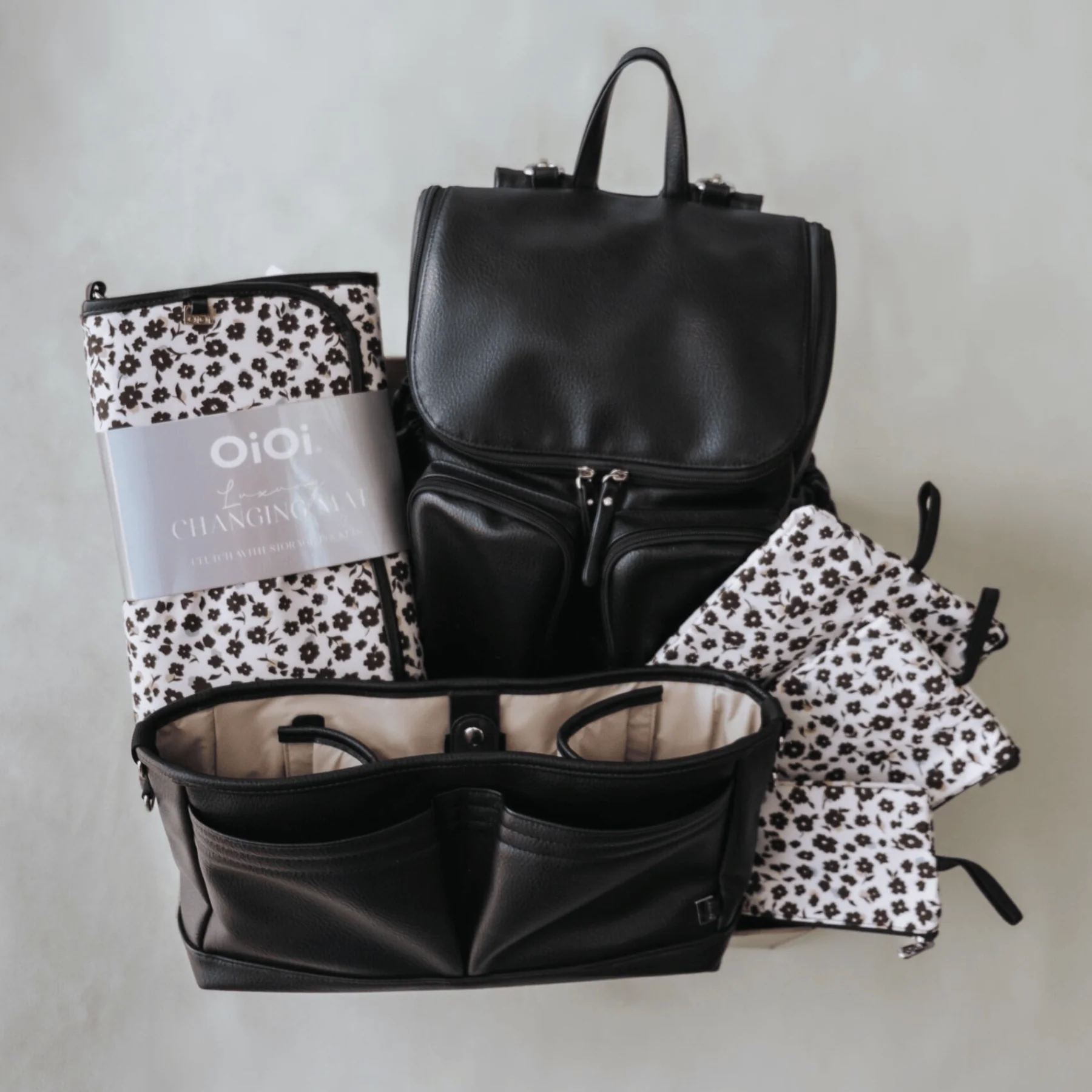 First Time Parent Nappy Bag Bundle - Black Dimple & Ditsy Floral - Image 7