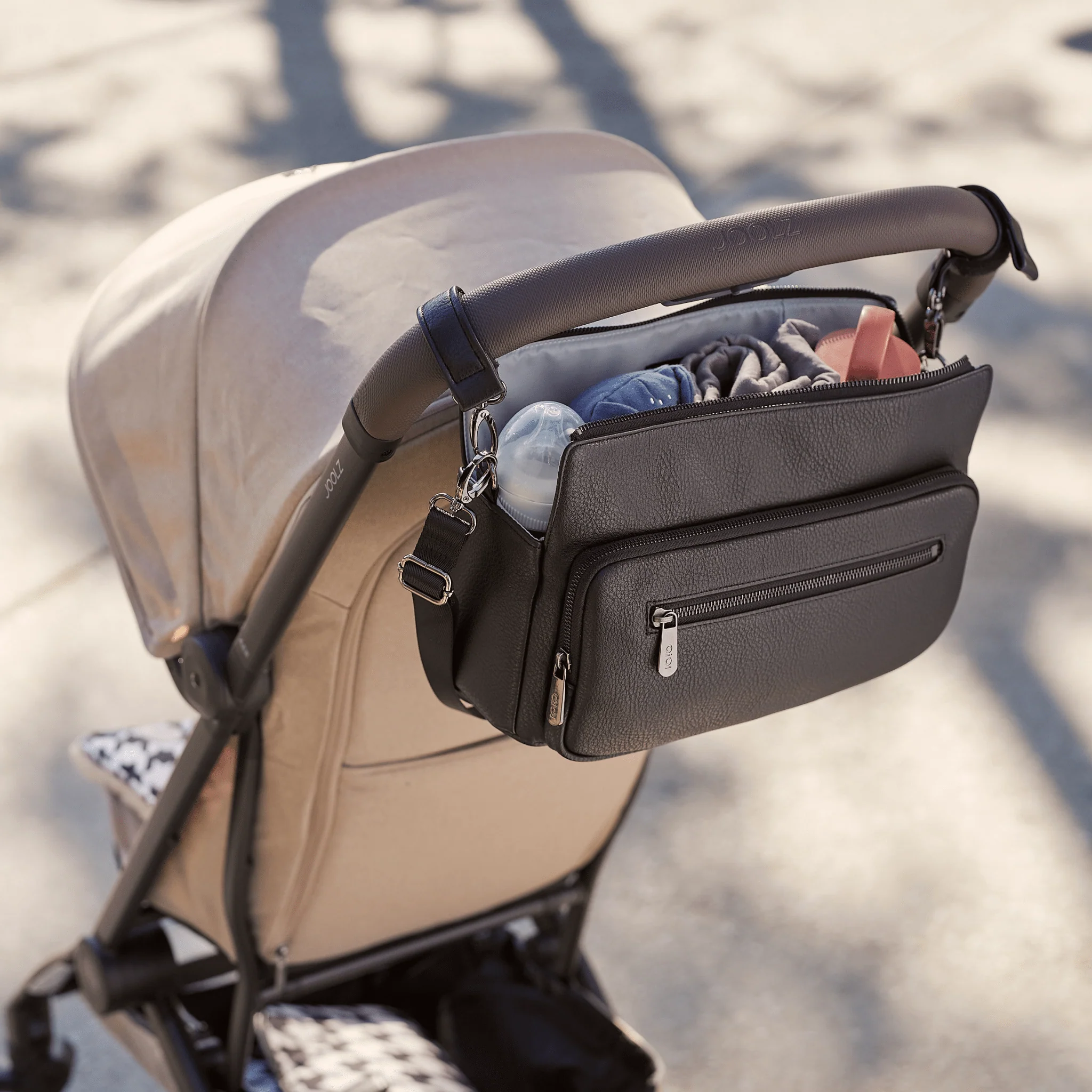 Multitasker Pram Caddy 2.0 - Black Vegan Leather - Image 3